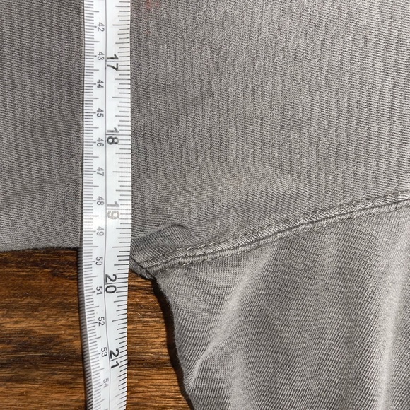 21 Pilots Official “Bandito” Tour merchandise: Adult Concert T-Shirt - Picture 6 of 6